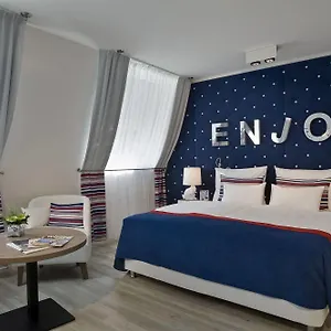 **** Hotel Estilo Fashion Ungheria